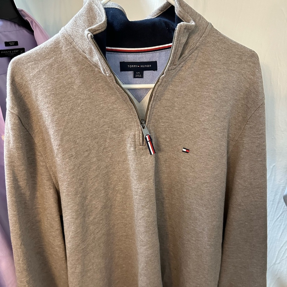 Tommy Hilfiger Men’s Large Quarter Zip